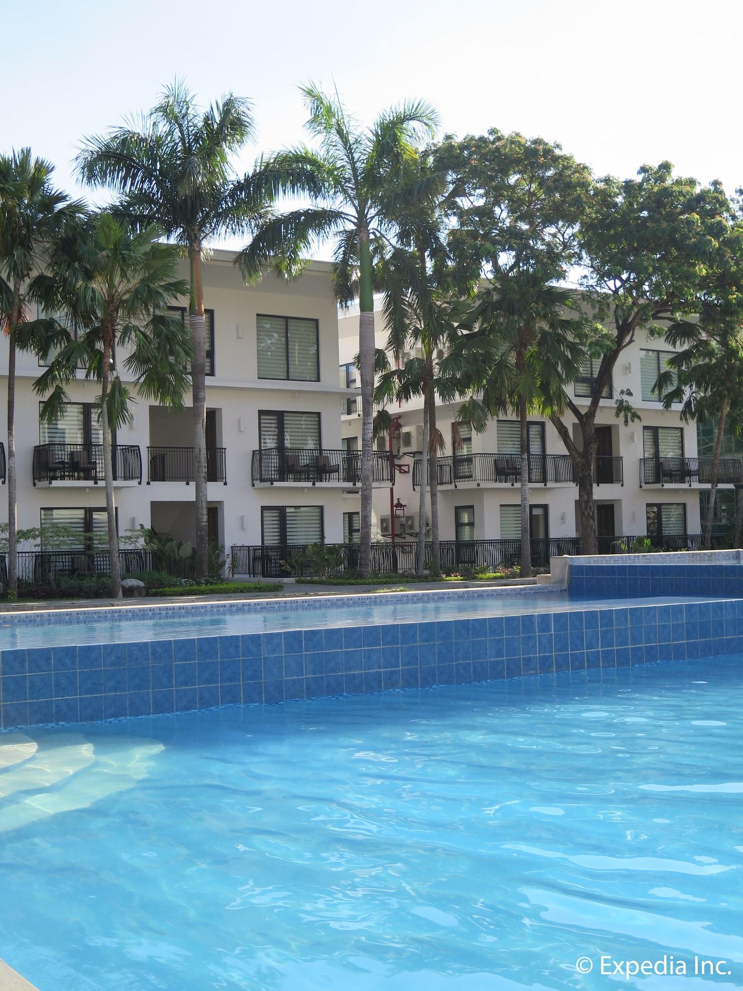Hotel Pontefino Batangas Exterior photo