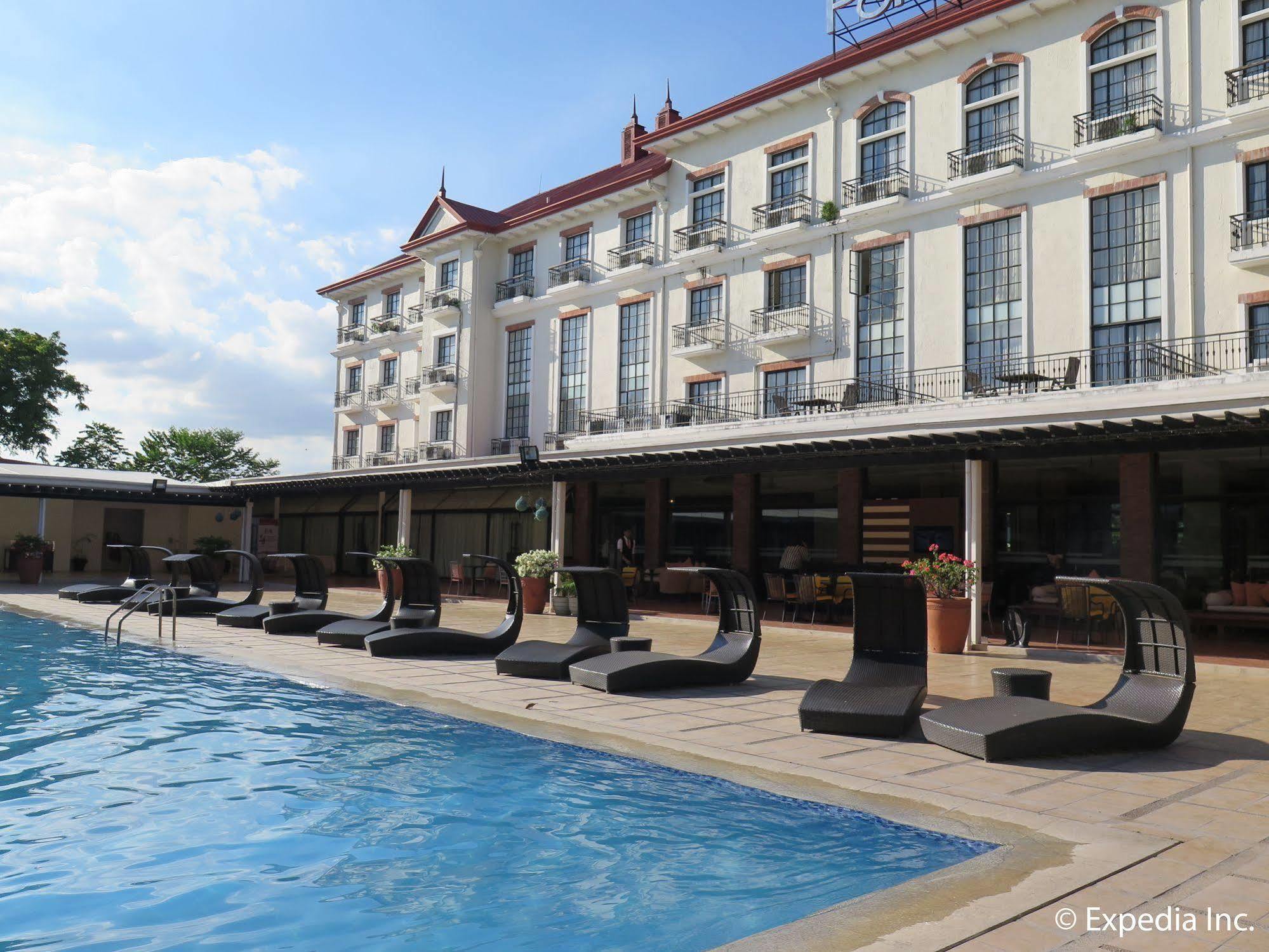 Hotel Pontefino Batangas Exterior photo