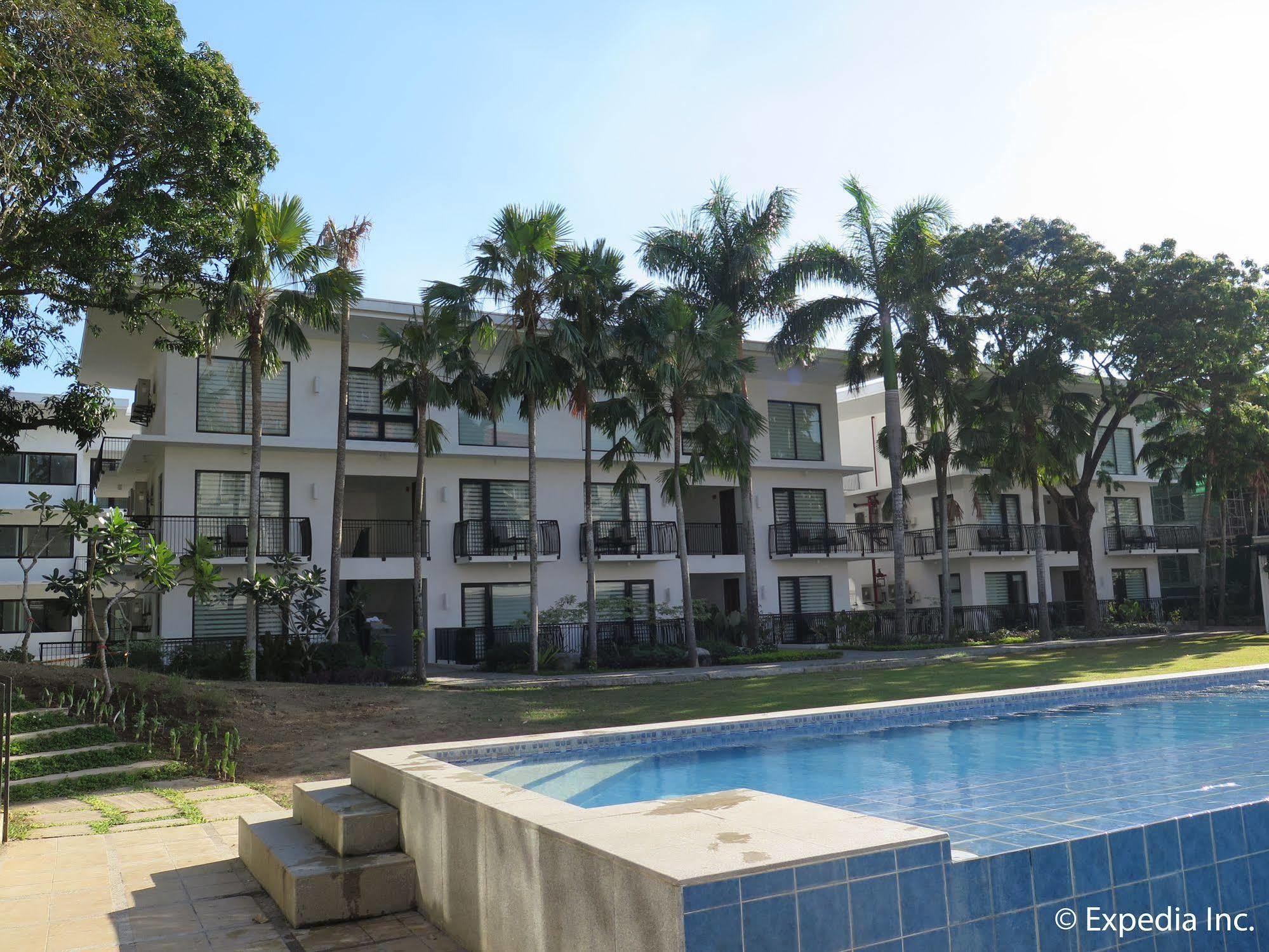 Hotel Pontefino Batangas Exterior photo